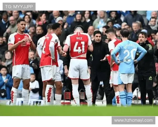 曼城与利物浦激战正酣 双方主力对决再掀英超新高潮